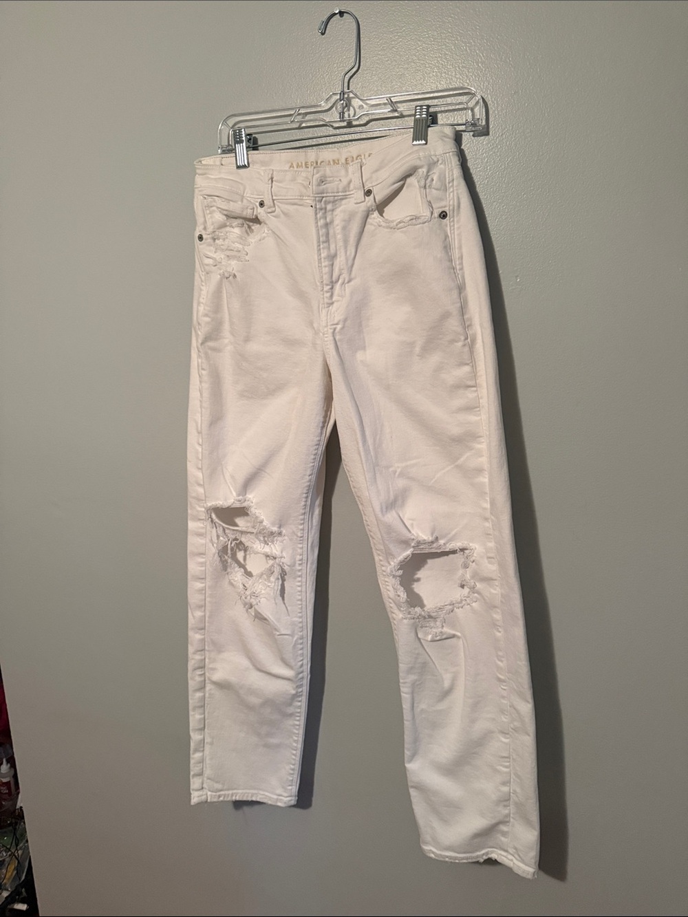 American Eagle Outfitters White Ripped Stretch Boyfriend Jeans